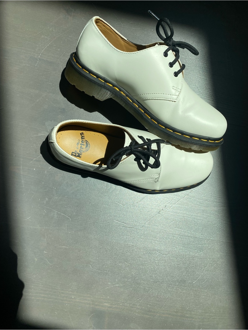 Dr. Martens 1461 White Smooth Leather 3-Eye Oxford Shoes Women's 8 Men's 7